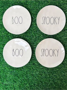 Rae Dunn by Magenta 6” Plates-Set of 4 “BOO” & “SPOOKY” Halloween EUC